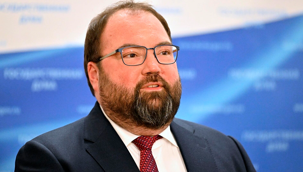 Ответ Минцифры: переход на отечественное ПО до 2028 года